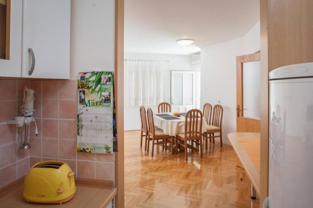 Apartment Matilda Makarska Exteriör bild